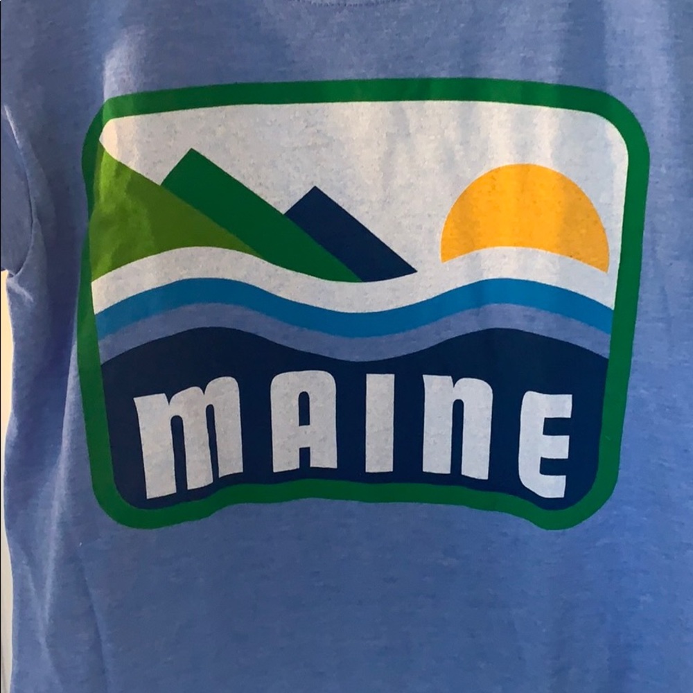MAINE shirt retro print youth can